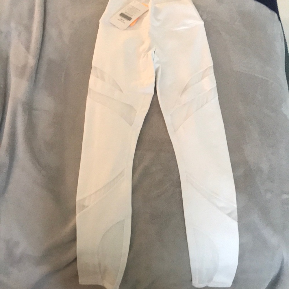 White, high waisted, mesh leggings